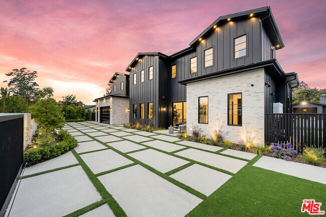 Foto del edificio - 17623 Weddington St