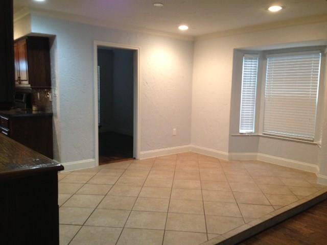 Foto del edificio - 4817 Roberts Dr