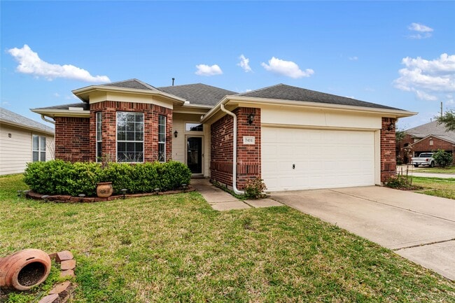 Building Photo - 7431 Sabinal Creek Dr