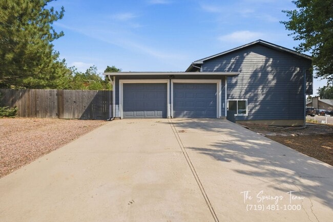 Building Photo - 1239 Suncrest Way