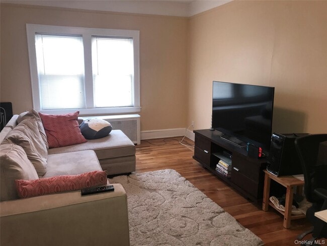 Building Photo - 40 Central Ave