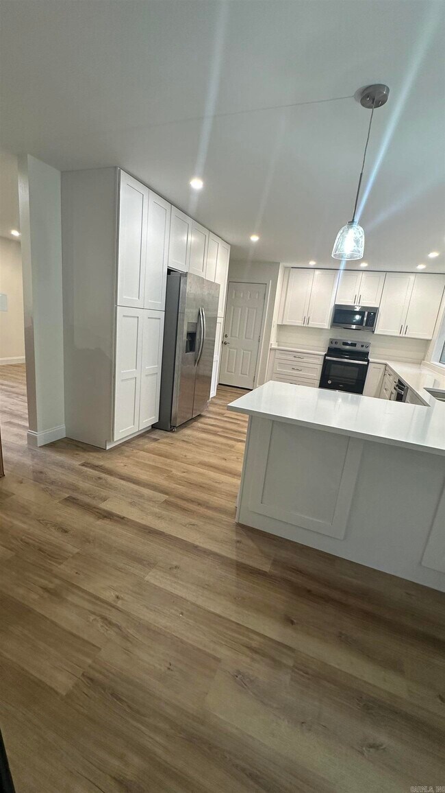 Foto del edificio - 12805 Rivercrest Dr