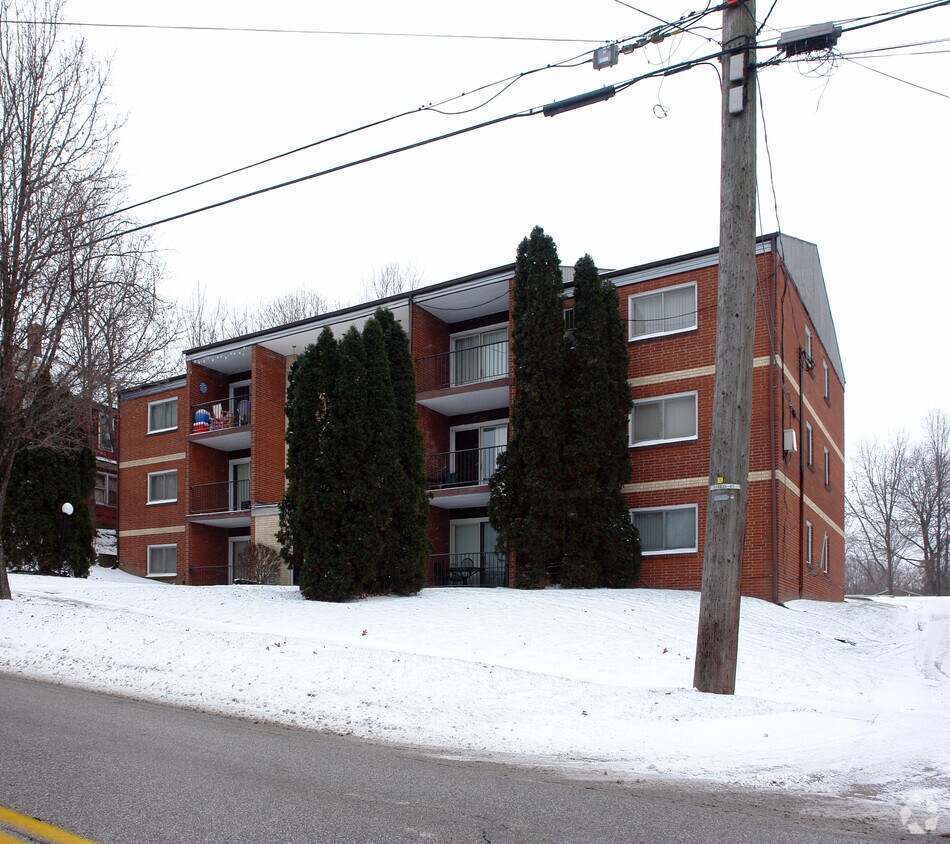 Foto principal - Summit Street Apartments