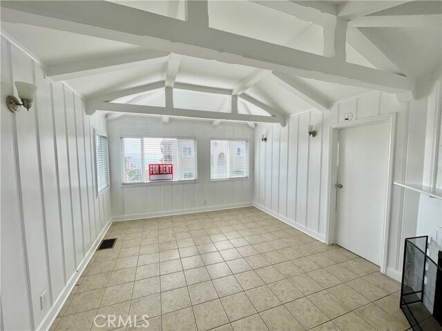 Building Photo - 3112 Highland Ave