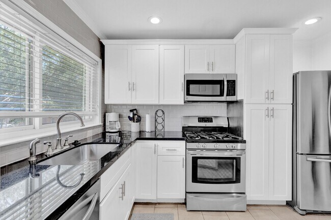 Foto del edificio - 5516 Chenevert St