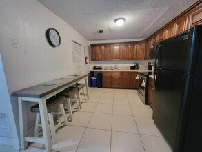 Building Photo - 2759 NW 58th Terrace
