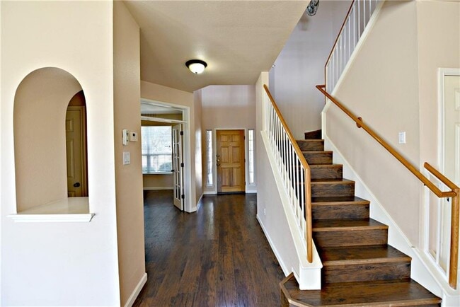 Foto del edificio - 16316 Castletroy Dr