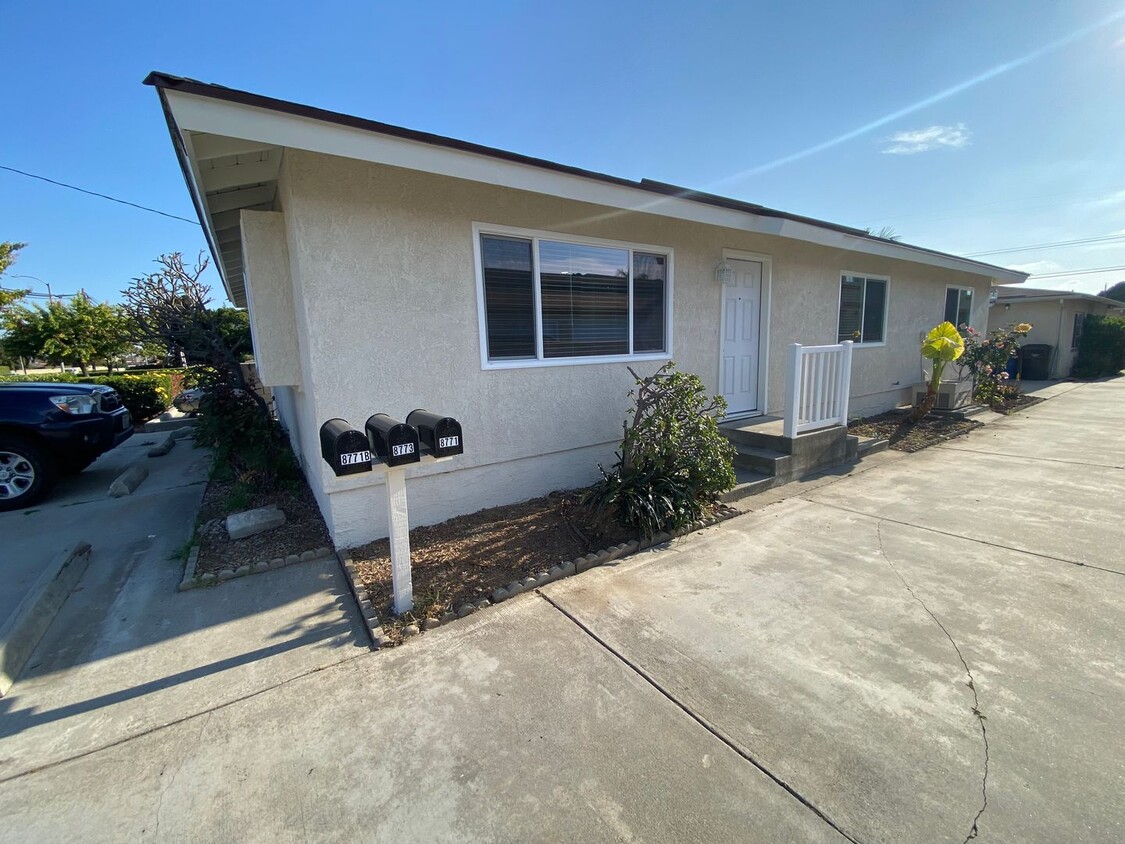 Foto principal - Completely Remodeled 3 Bedroom Cypress Hou...