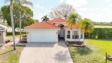 Building Photo - 10789 Barque Ct