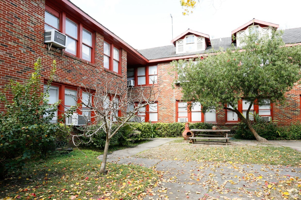 Foto del edificio - Berthea Apartments