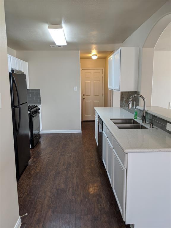 Building Photo - 2666 Kiplands Way Dr