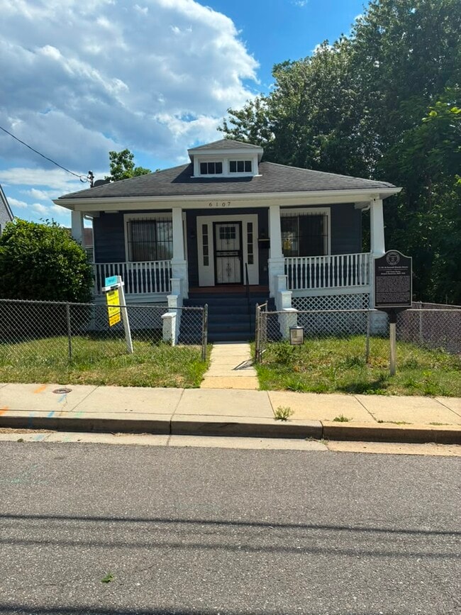 Building Photo - 6107 Foote St