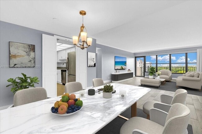 Foto del edificio - 3200 Port Royale Dr N