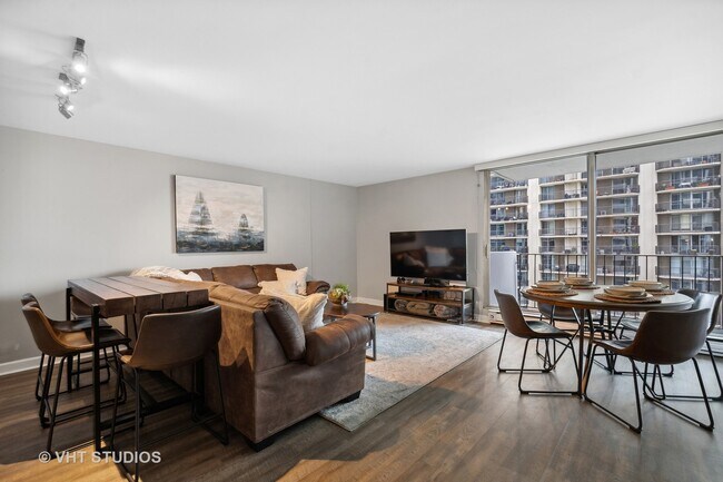 Foto del edificio - 6033 N Sheridan Rd