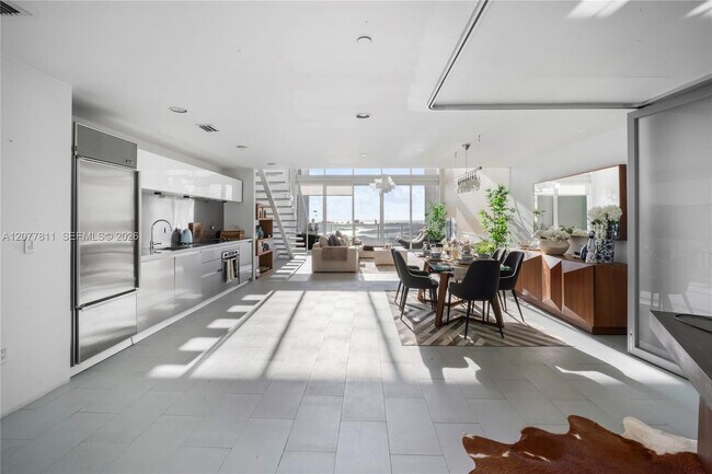 Foto del edificio - 1040 Biscayne Blvd