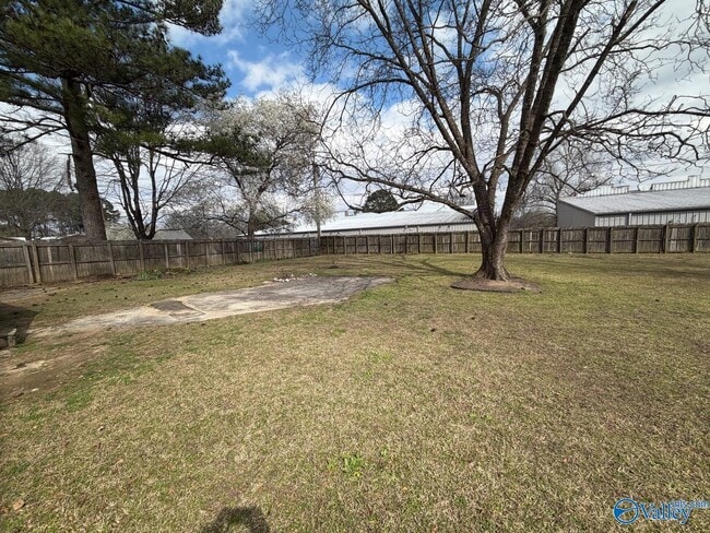 Foto del edificio - 756 Morris St SW