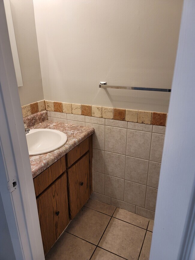 696 Tyner St, Fort Walton Beach, FL 32547 Townhome Rentals in Fort