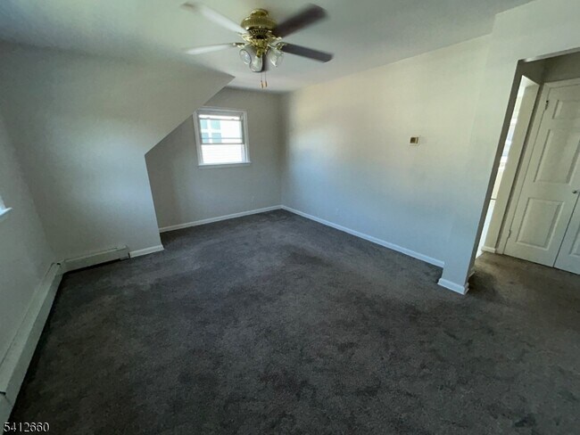 Foto del edificio - 49 7th Ave