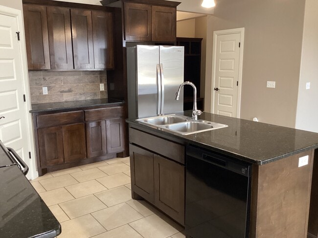 Foto del edificio - 11232 NW 101st St