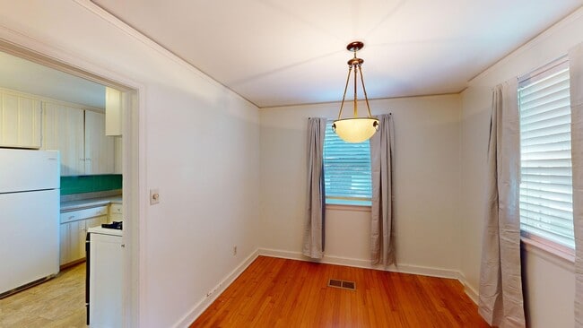 Foto del edificio - Cute 3 bedroom, 1 bath home tucked in a quiet cul-de-sac