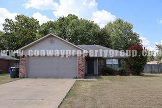 Building Photo - 1405 Joyner Dr