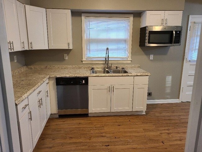 Building Photo - 3804 Joest Dr