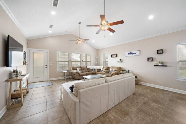 Foto del edificio - 2423 Sand Drift Ln