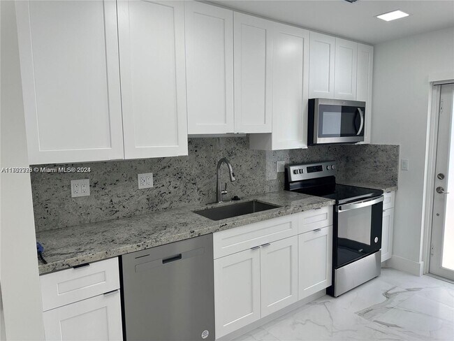 Foto del edificio - 11311 SW 7th Terrace