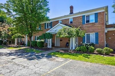 Primary Photo - 2 bedroom in Mentor OH 44060
