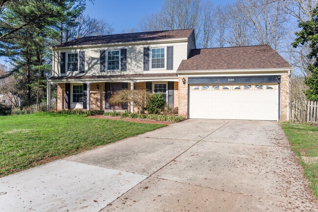 Foto del edificio - 9129 Wandering Trail Dr