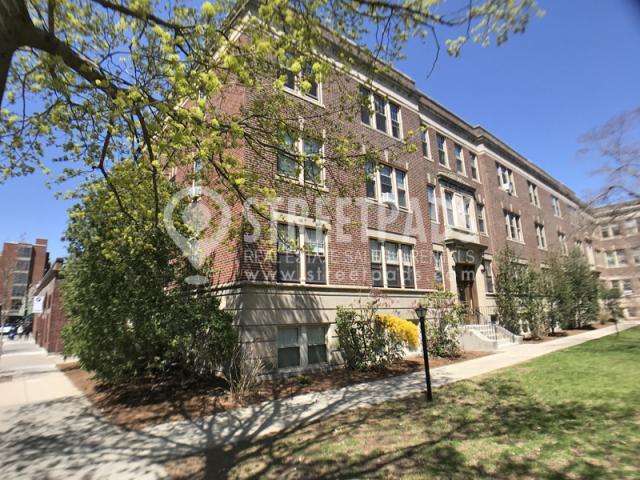 Foto del edificio - 2 bedroom in Brookline MA 02446