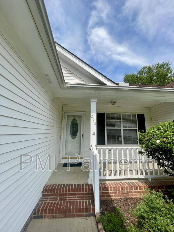 Building Photo - 212 Brookstone Way