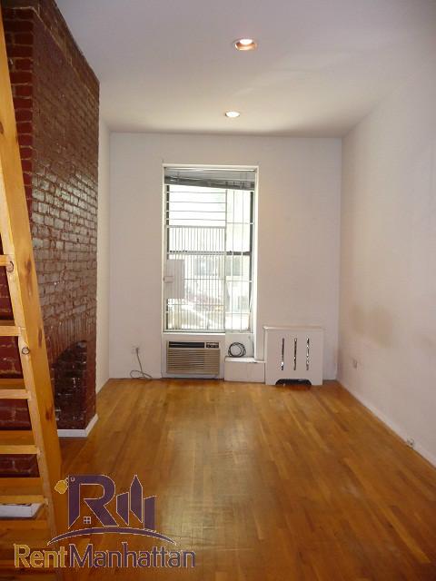 Building Photo - 333 E 81st St