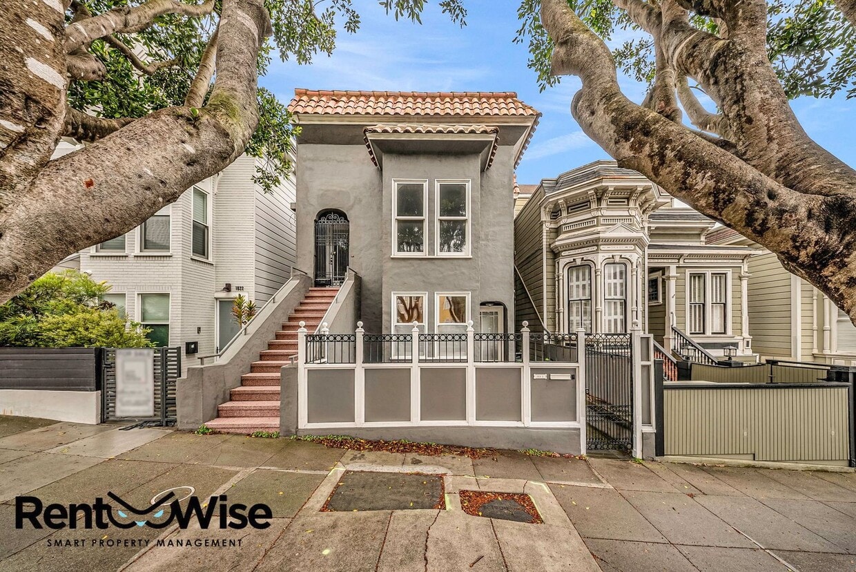 Primary Photo - 1818 Lyon St