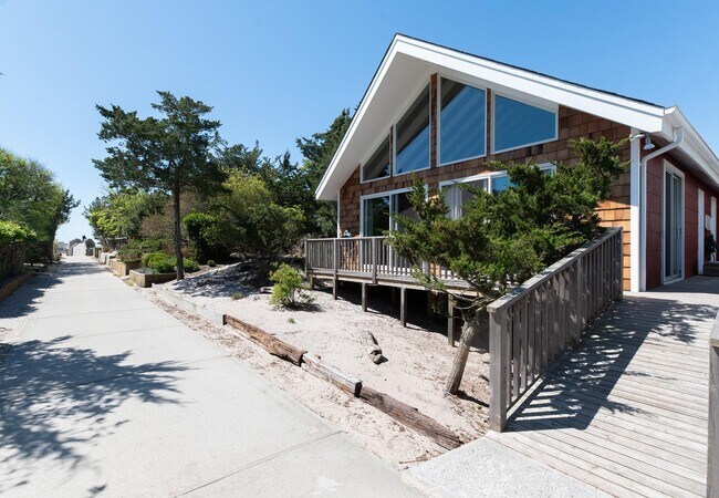 Foto del edificio - 66 Bungalow Ln