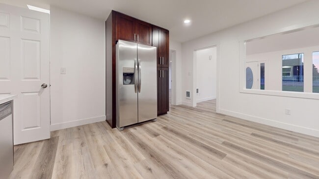 Building Photo - 16702 SE 1st St