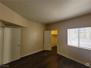 Building Photo - 2615 W Gary Ave