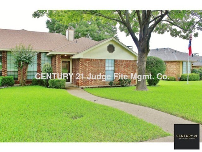 Foto del edificio - Cozy 3/2/2 Duplex in DeSoto For Rent!