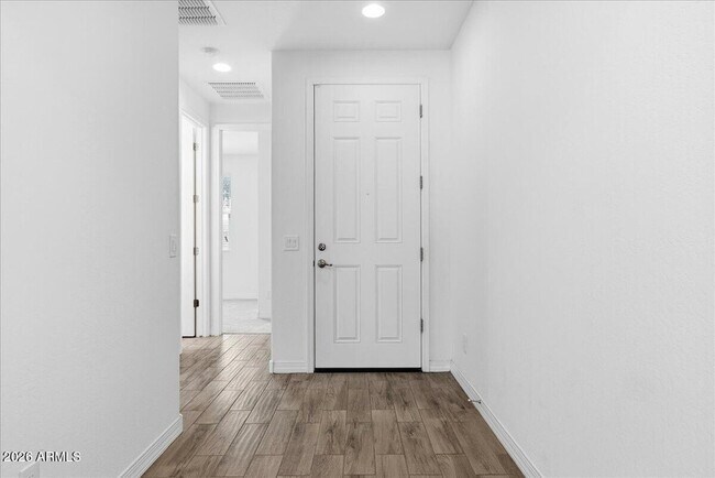 Foto del edificio - 8613 S 41st Glen