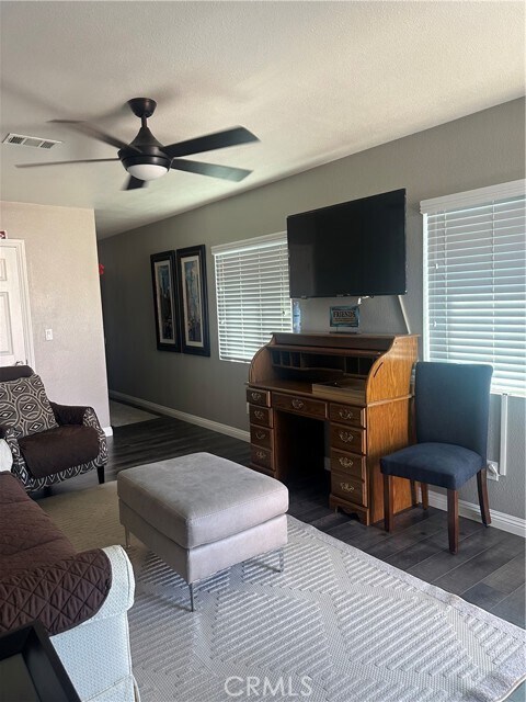 Foto del edificio - 12524 Monte Vista Ave