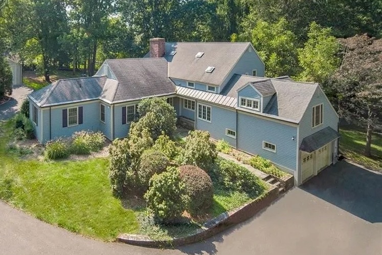 Photo - 920 Redding Rd (Fairfield, CT)
