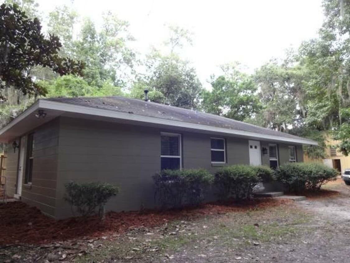 Flying Start Properties -1102 SW 6th St - 1102 SW 6th St