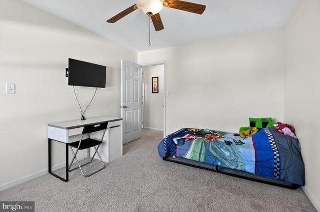 Building Photo - 22040 Caravel Ct