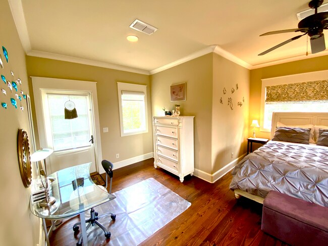 Foto del edificio - 2355 Reservation Rd
