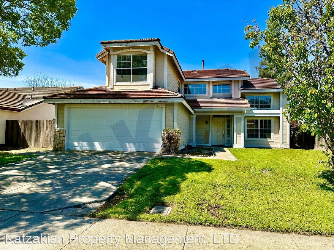 Foto principal - 4 br, 3 bath House - 3277 Buttrick Ln.