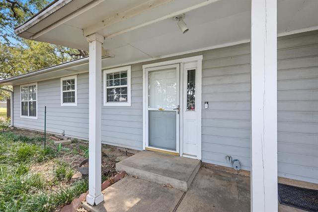 Building Photo - 5702 Teasley Ln