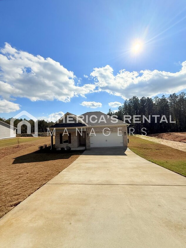Primary Photo - Home for rent in Riverside!!!!
