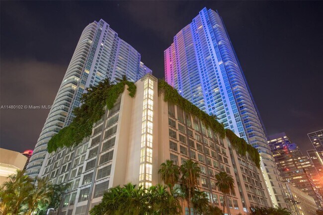 Building Photo - 951 Brickell Ave