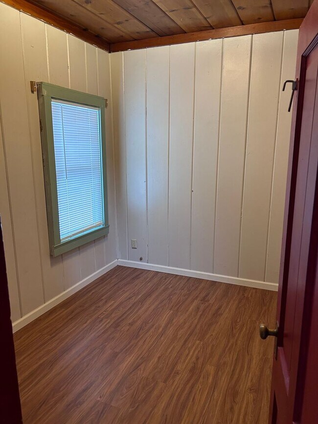 Building Photo - Charming 2BR House in Santa Cruz