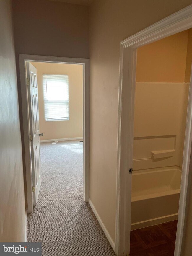 Foto del edificio - 2426 N 33rd St